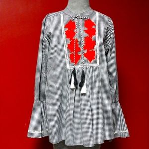 Blouse by Studio West Apparel- Gingham Embroidered Flower - Size Large